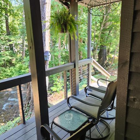 Вілла J.Creek Retreat, Creekside Townhouse +1 Car Garage Маґґі-Валлі Екстер'єр фото
