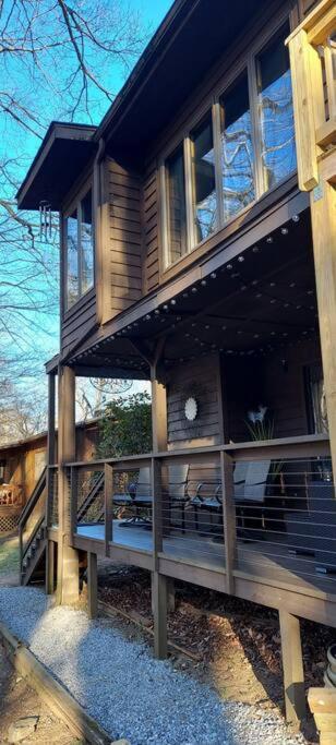 Вілла J.Creek Retreat, Creekside Townhouse +1 Car Garage Маґґі-Валлі Екстер'єр фото